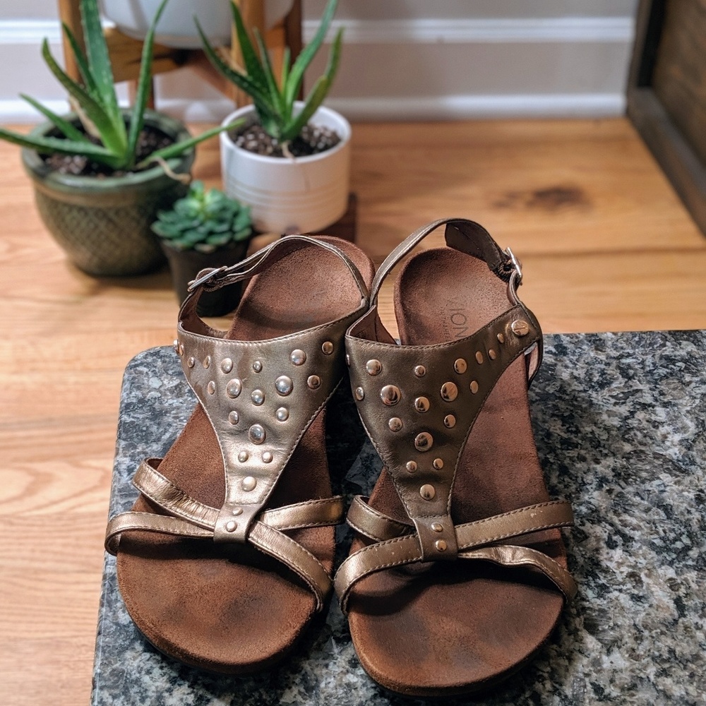 Vionic Sandals
